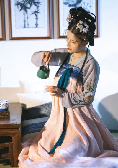 少妇被大狼拘躁a片免费_DVD免费观看电视剧